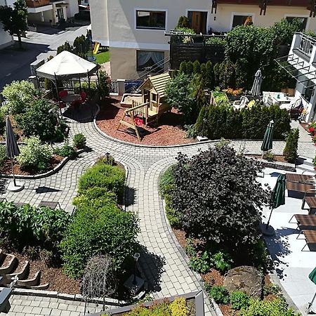 Hotel Garni Romantika Serfaus Exterior photo